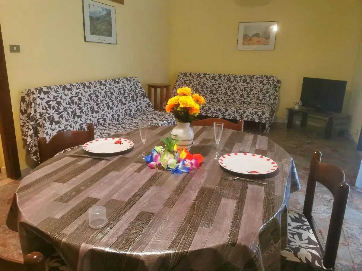 Stella Di Mare Apartment Giardini Naxos Italy